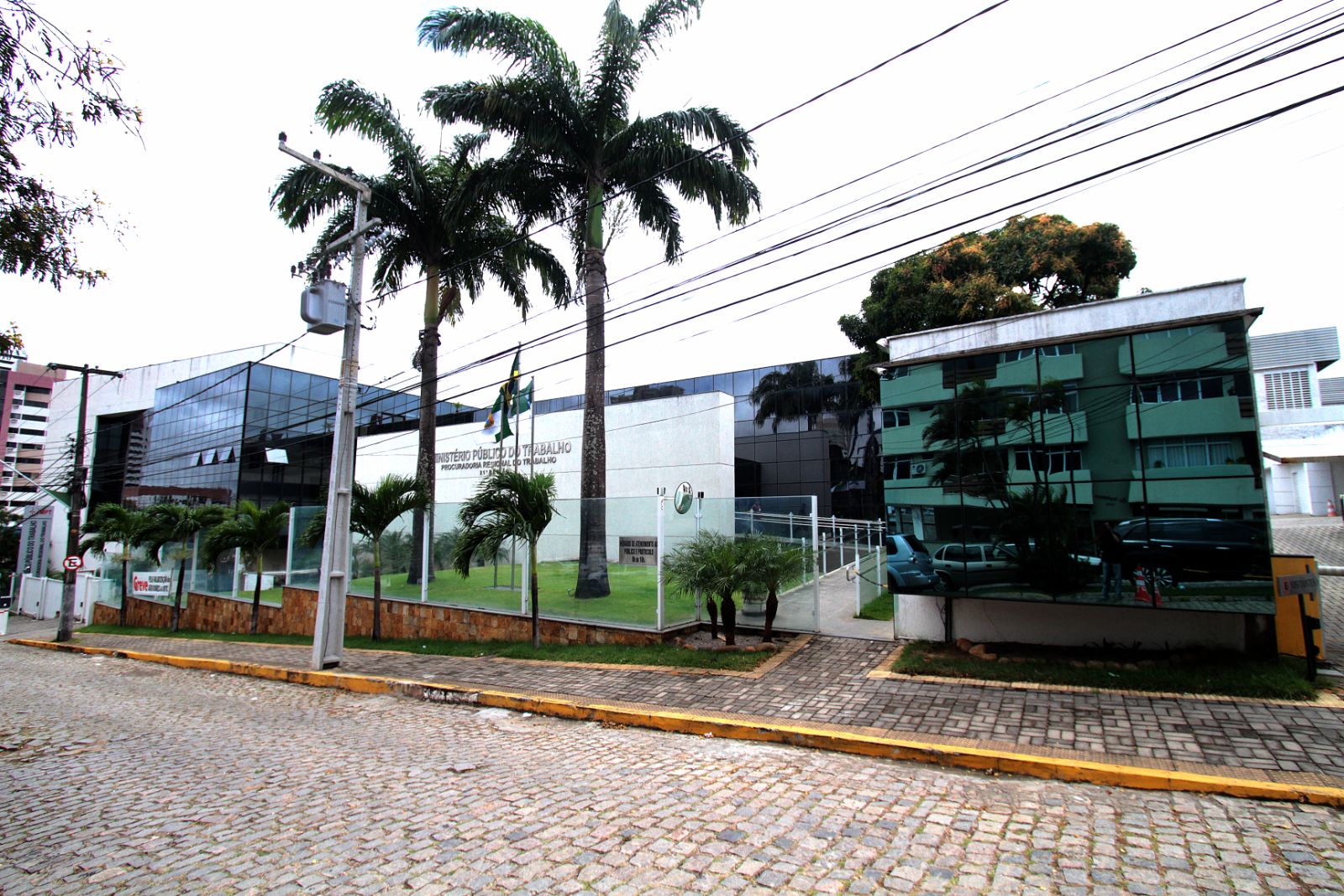 FOTO (3)-resized.jpg